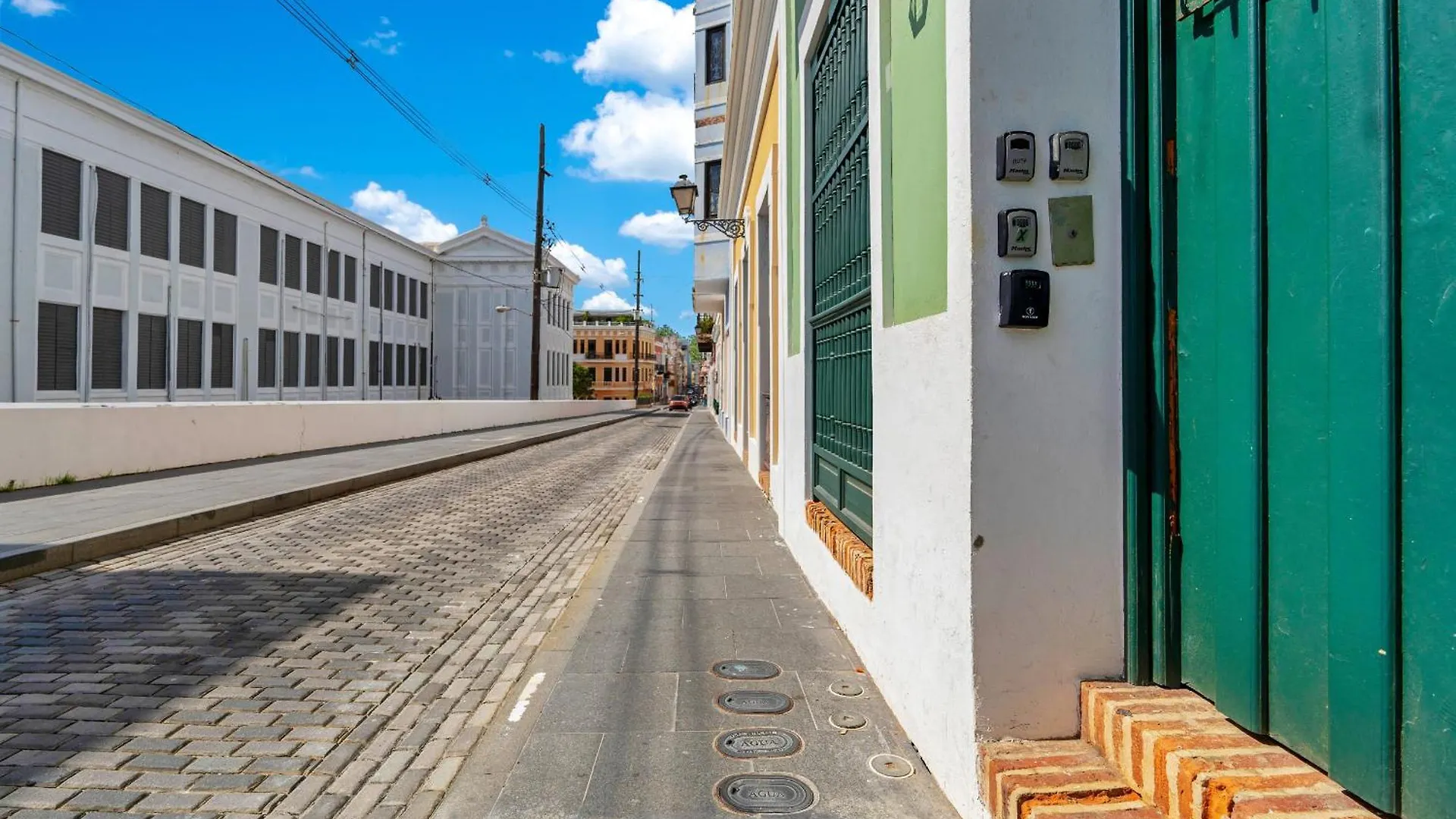 Apartment Chic 1-Bedroom & Loft In Prime Location San Juan