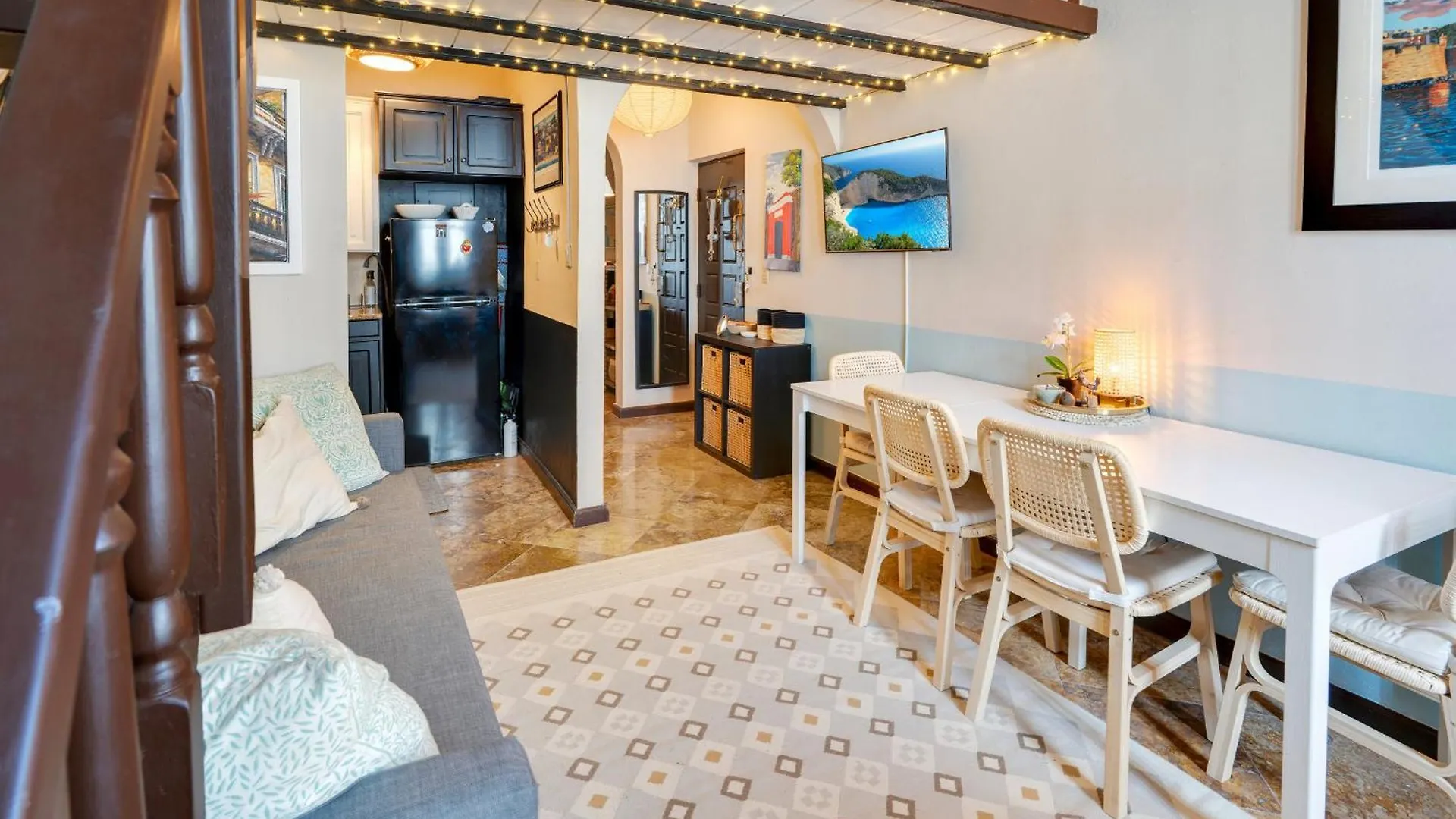 Chic 1-Bedroom & Loft In Prime Location San Juan Apartment